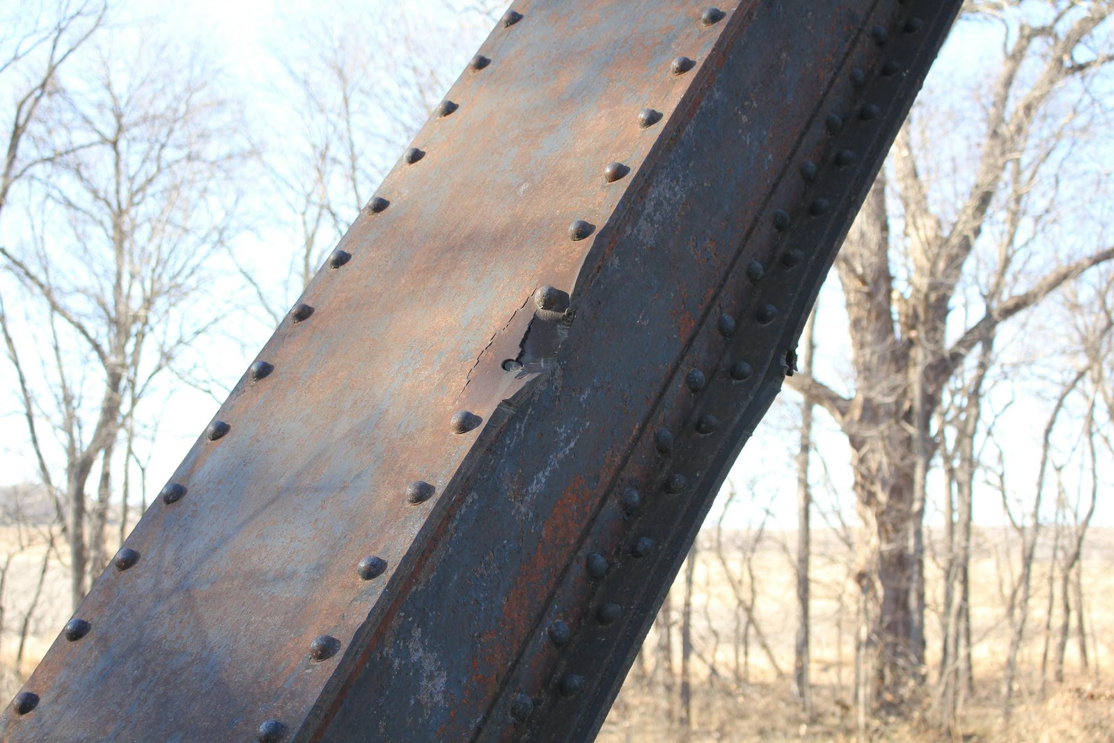 Damaged endpost